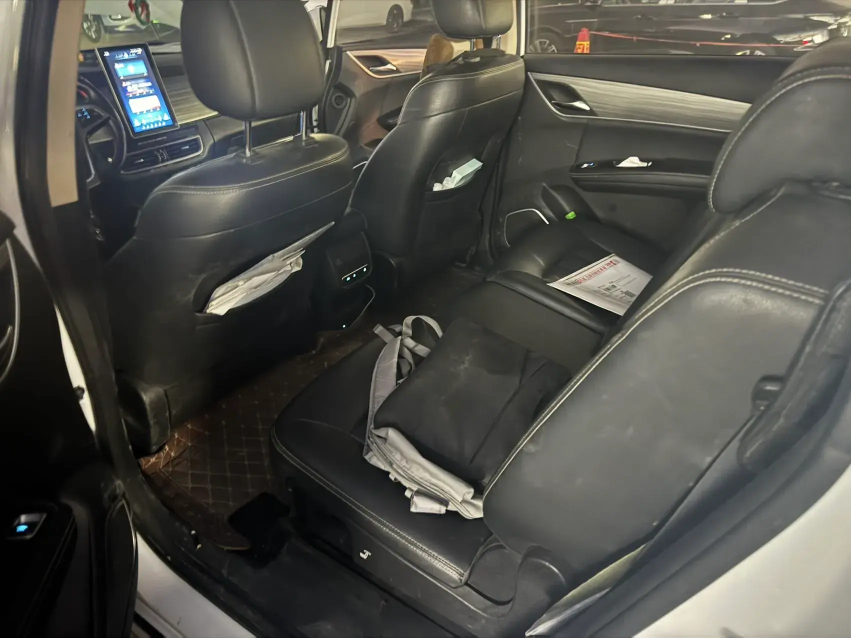 2019 BYD SONG thumbnail 3