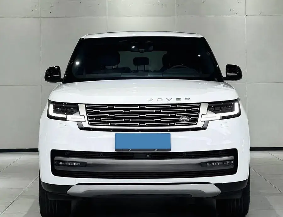 2024 LAND ROVER thumbnail 2