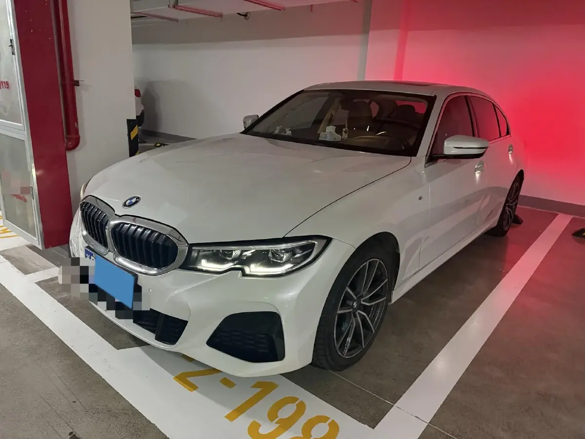 2021 BMW 3 Series 2.0T 156HP L4 8AT