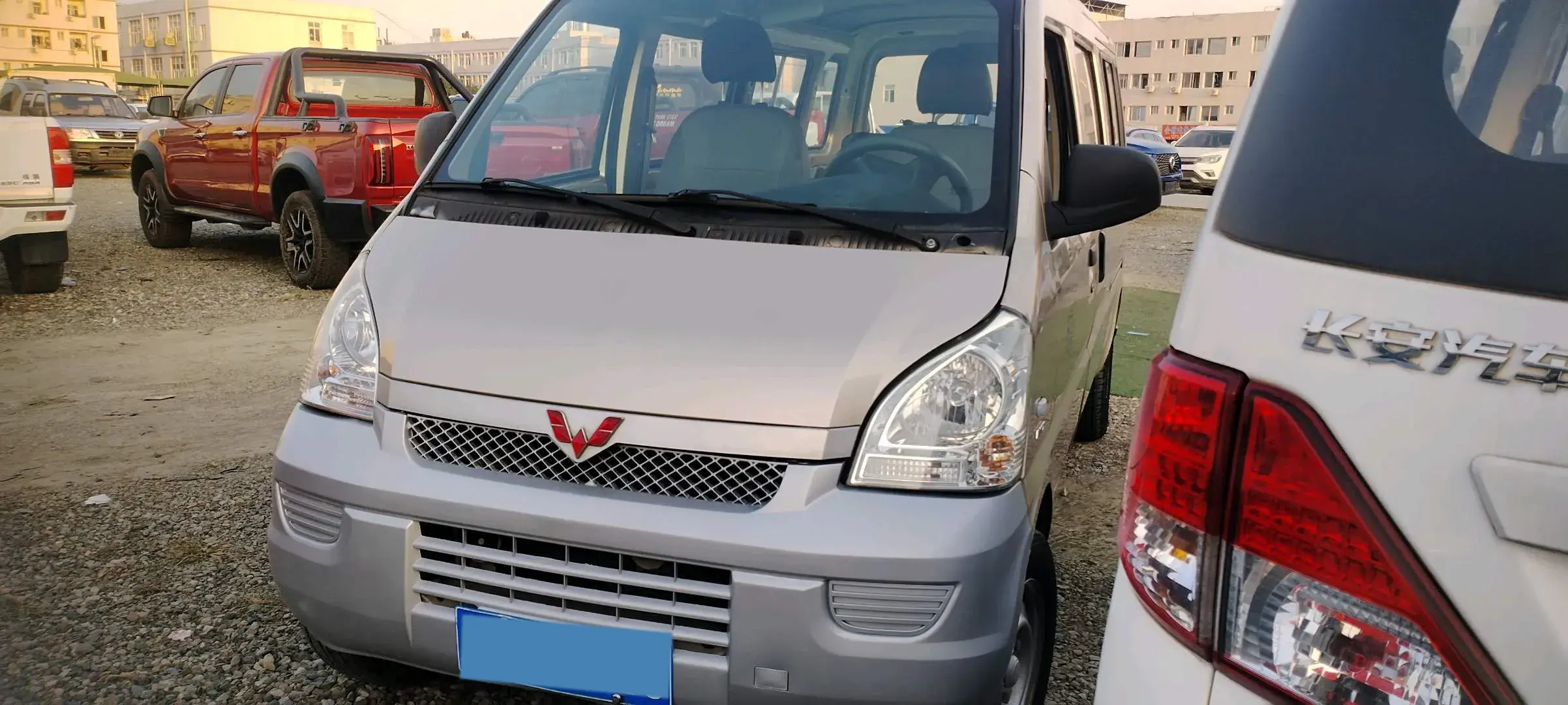 2019 WULING RONGGUANG view 1