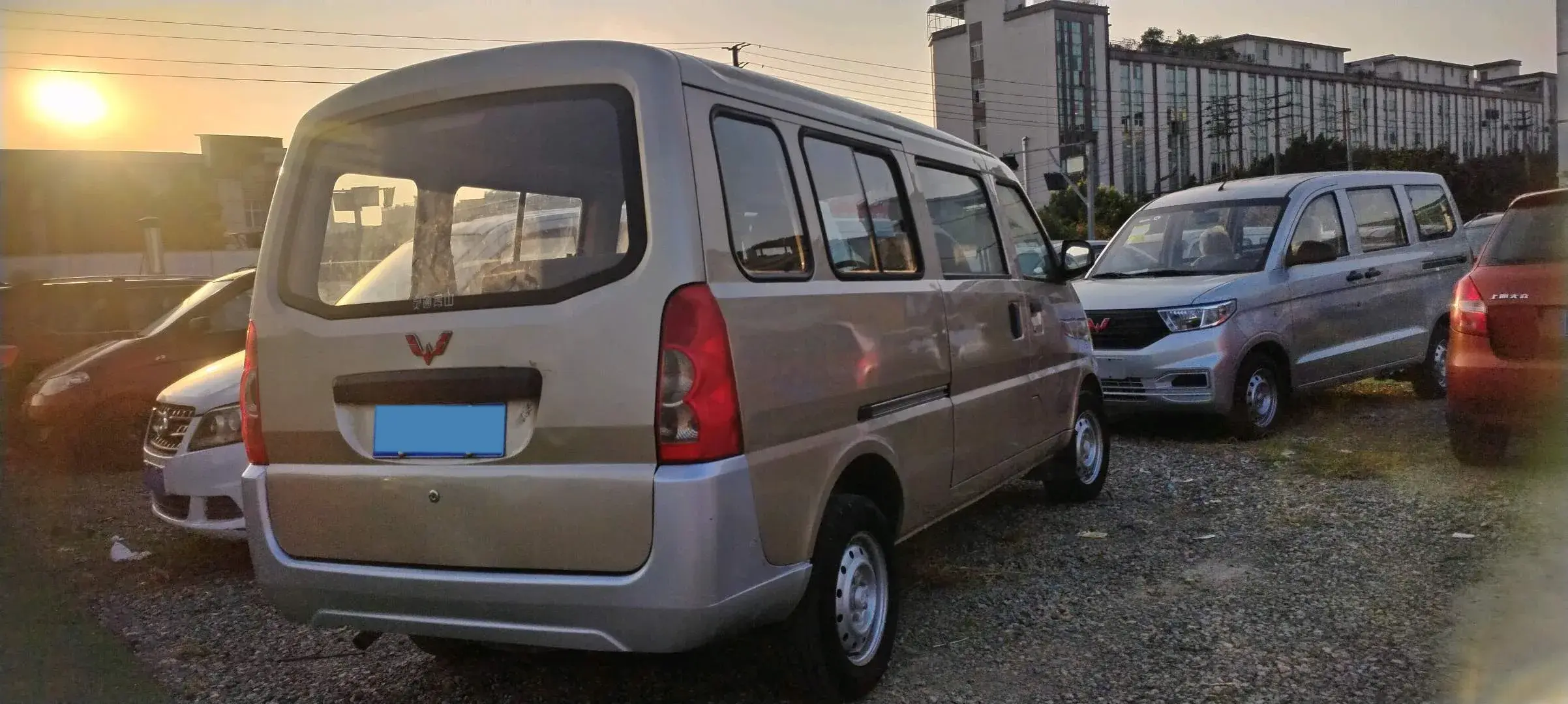 2019 WULING RONGGUANG thumbnail 3