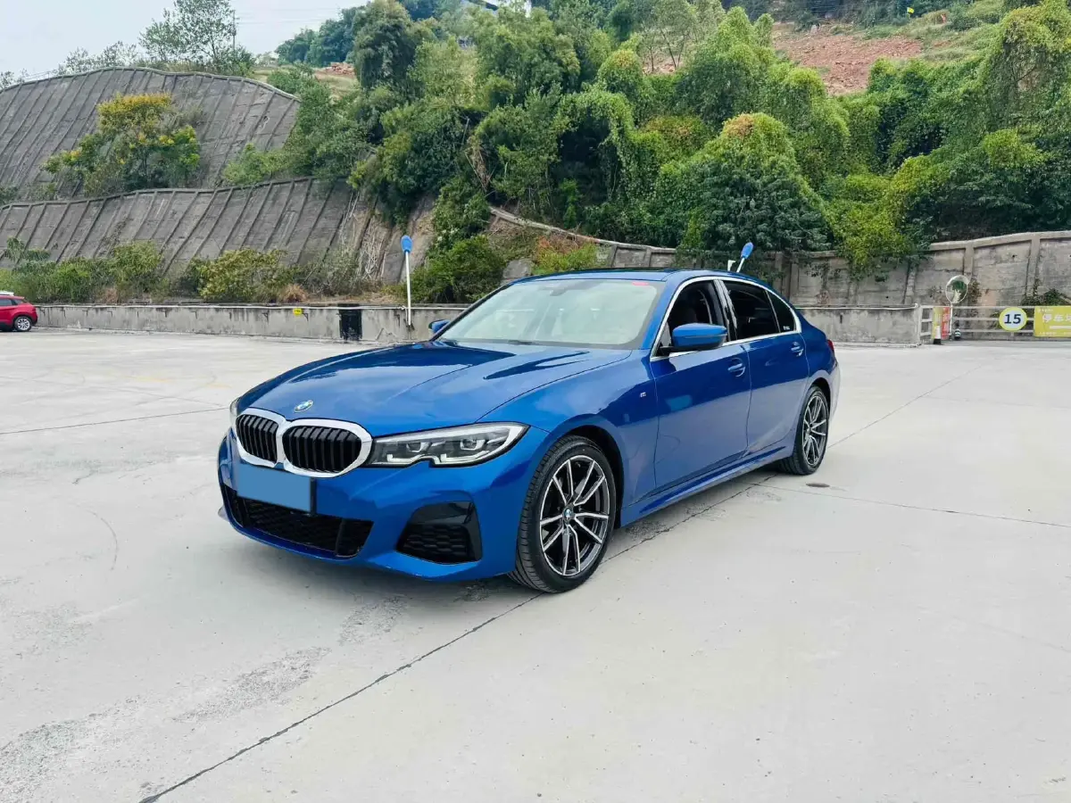 2021 BMW 3 Series 2.0T 156HP L4 8AT