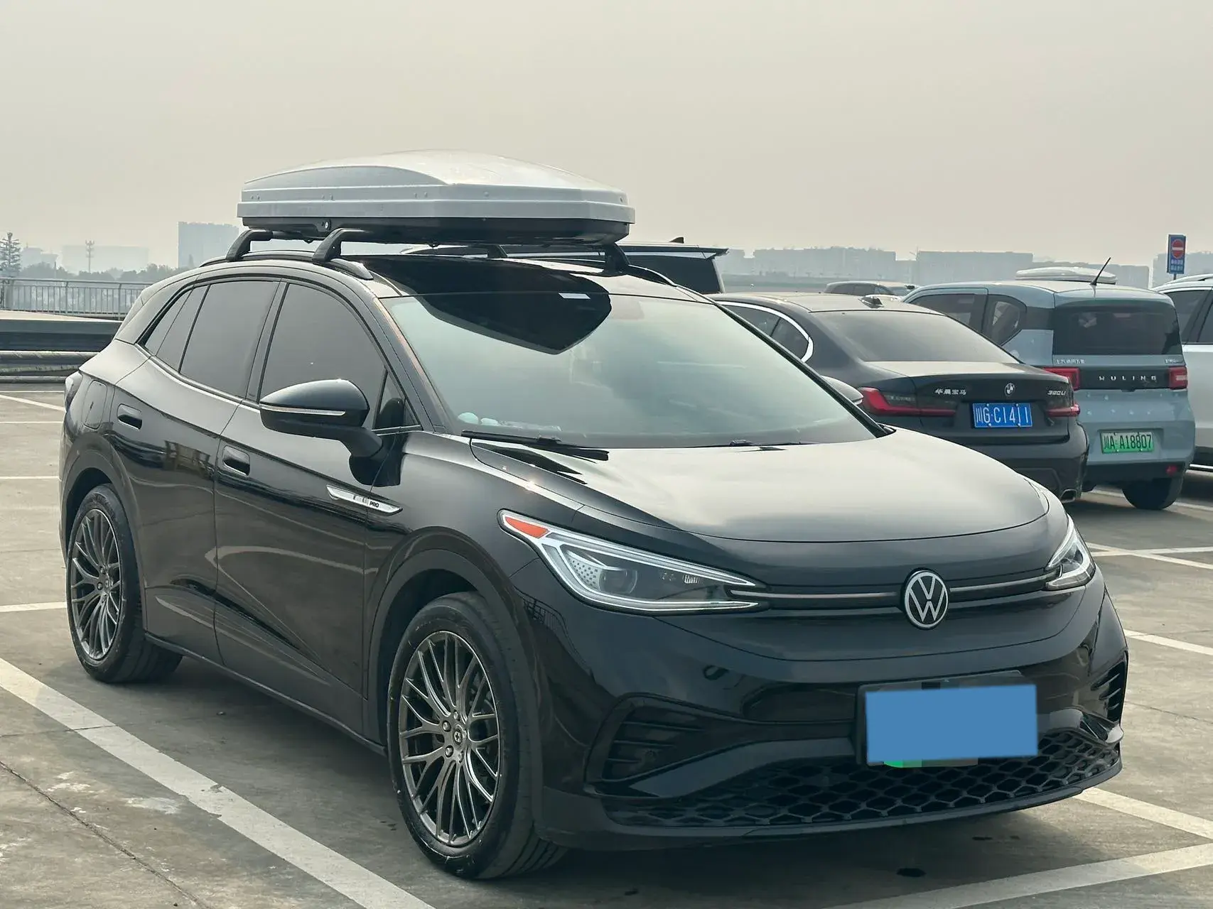 2021 VOLKSWAGEN ID.4 thumbnail 3