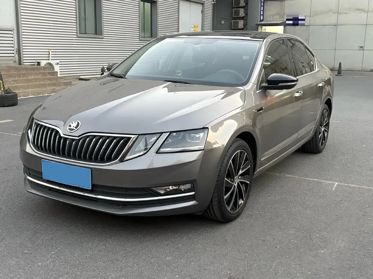 2019 Skoda Octavia 1.4T 150HP L4 7DCT