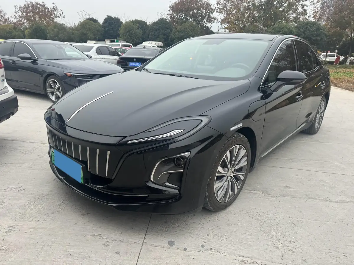 2022 HongQi E-QM5 BEV 54KWH