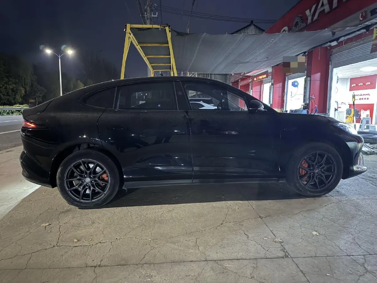 2025 IM LS6 BEV 75KWH,autocango,china used car exporter,china ev exporter,chinese used car exporter,chinese used ev exporter