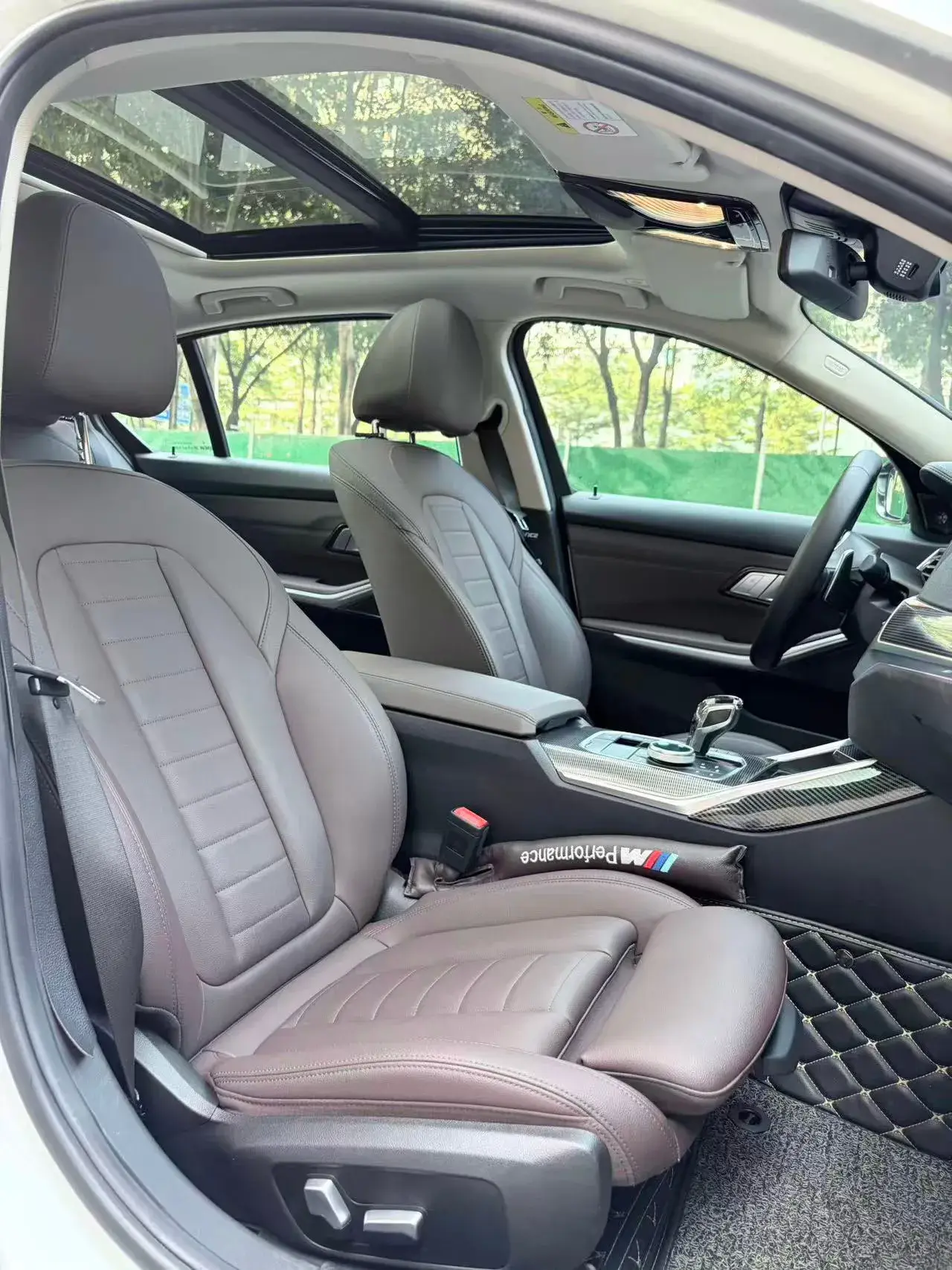 2020 BMW 3 thumbnail 4