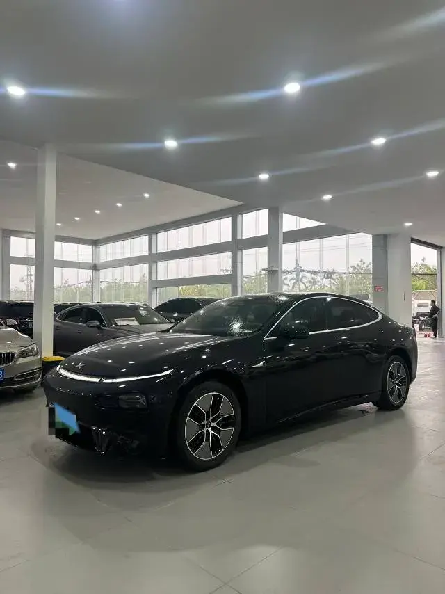 2024 XPENG P7 view 1