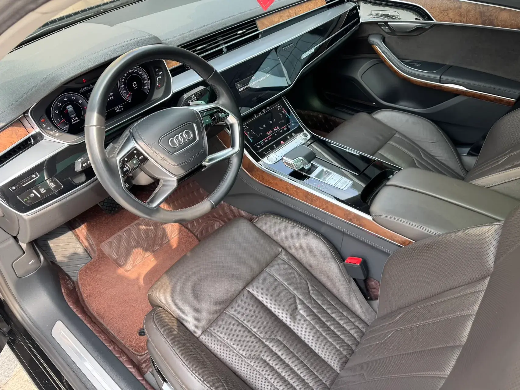 2019 AUDI A8 thumbnail 4