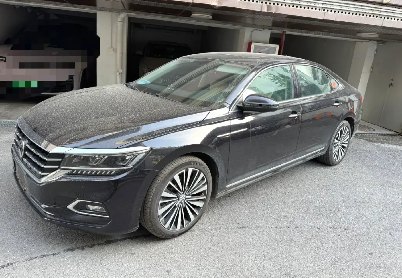 2019 Volvo V40 1.5T 152HP L4 6AT