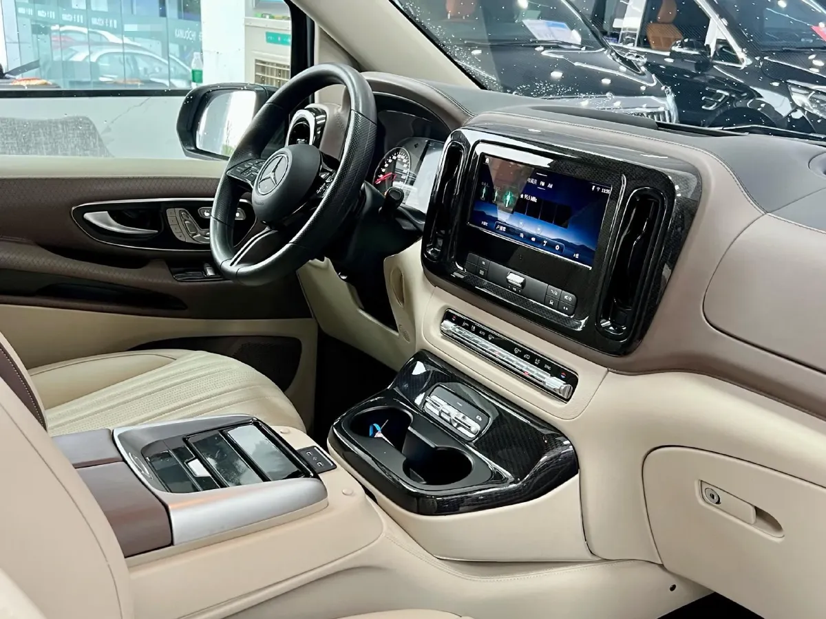 2024 AUXUN AUXUN 2.0T 211HP L4 9AT,autocango,china used car exporter,china ev exporter,chinese used car exporter,chinese used ev exporter