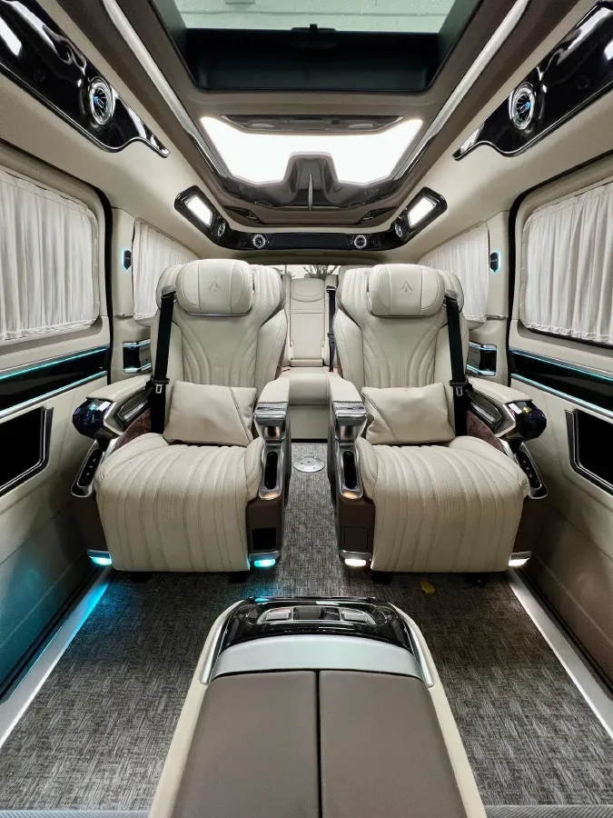 2024 AUXUN AUXUN 2.0T 211HP L4 9AT,autocango,china used car exporter,china ev exporter,chinese used car exporter,chinese used ev exporter