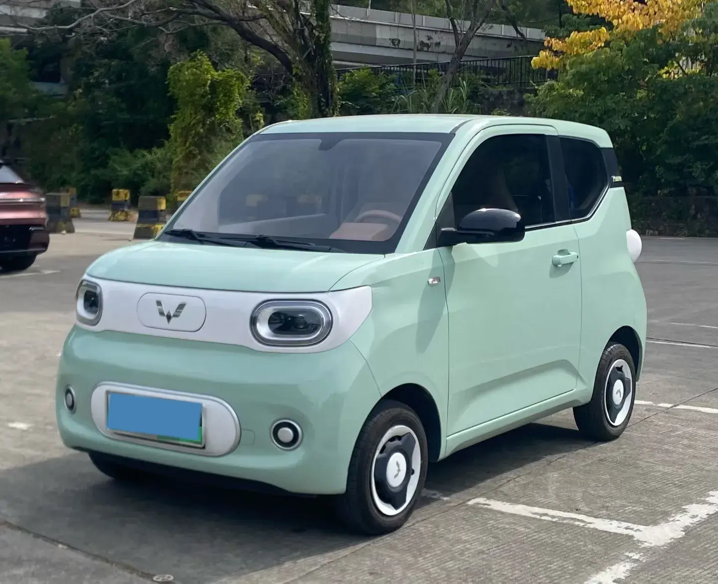 2024 WULING HONGGUANG view 1