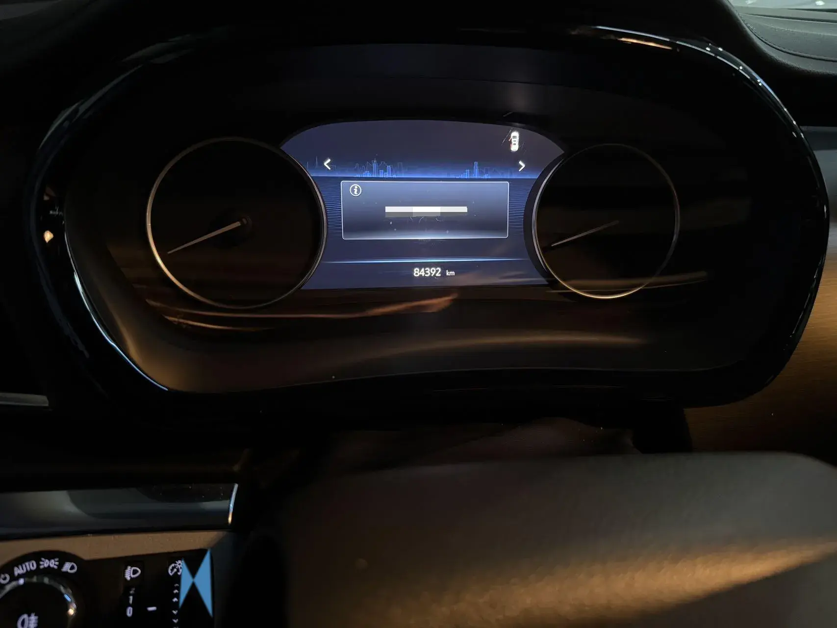 2023 BUICK GL8 thumbnail 4