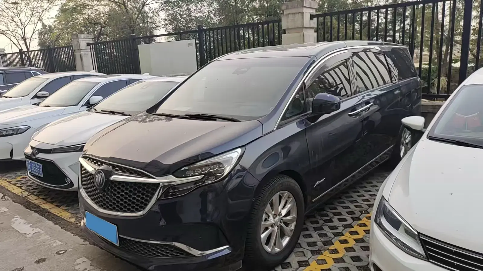 2020 Buick GL8 2.0T 237HP L4 9AT