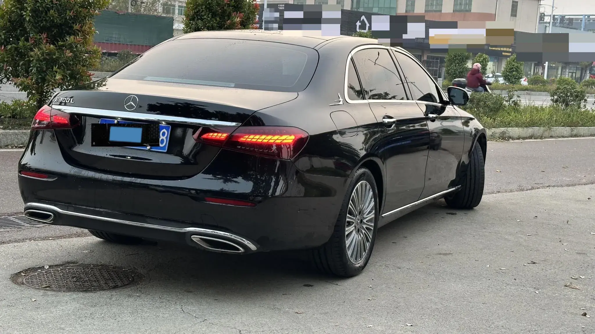 2021 MERCEDES-BENZ E thumbnail 4