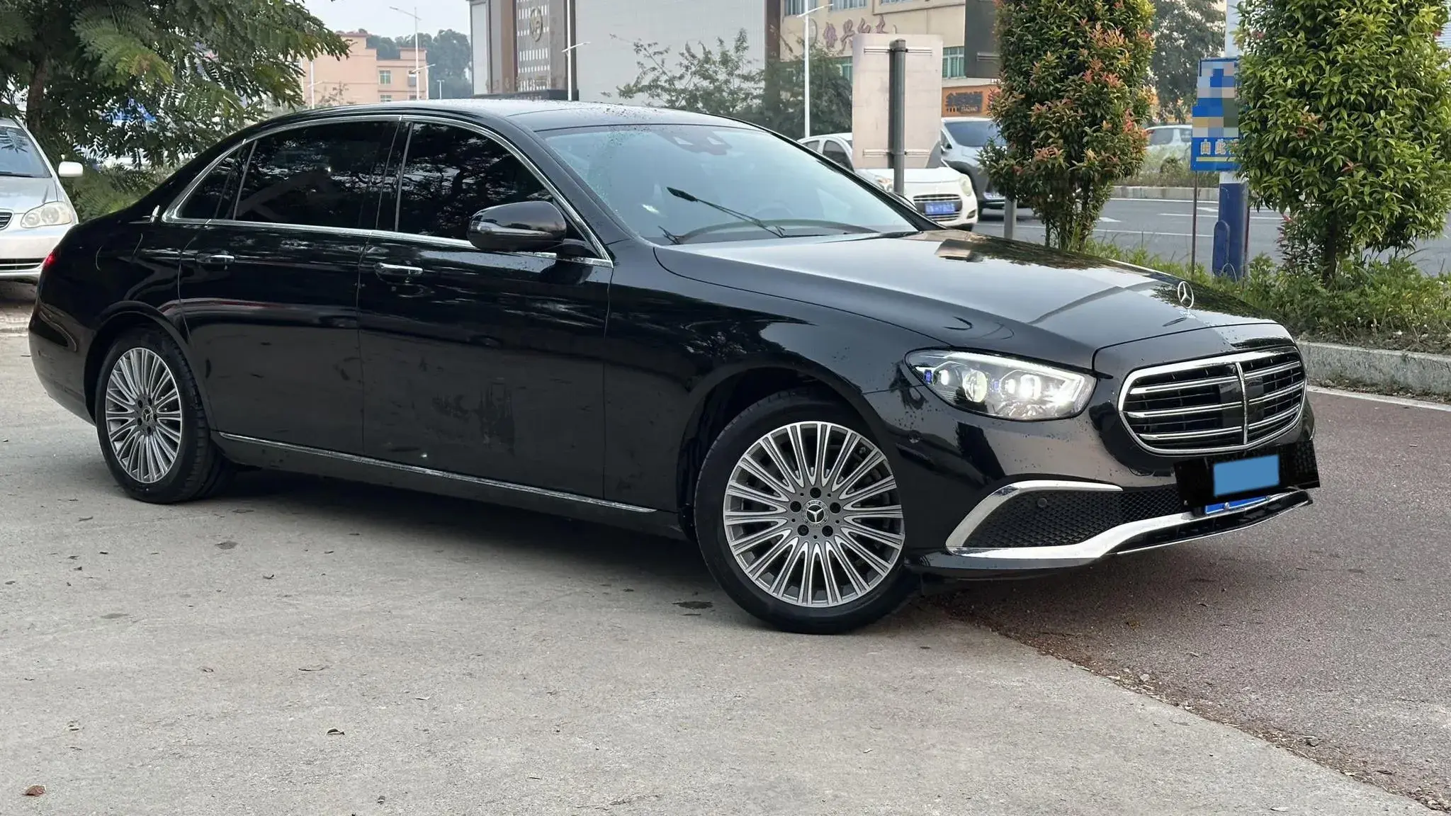 2021 MERCEDES-BENZ E thumbnail 2