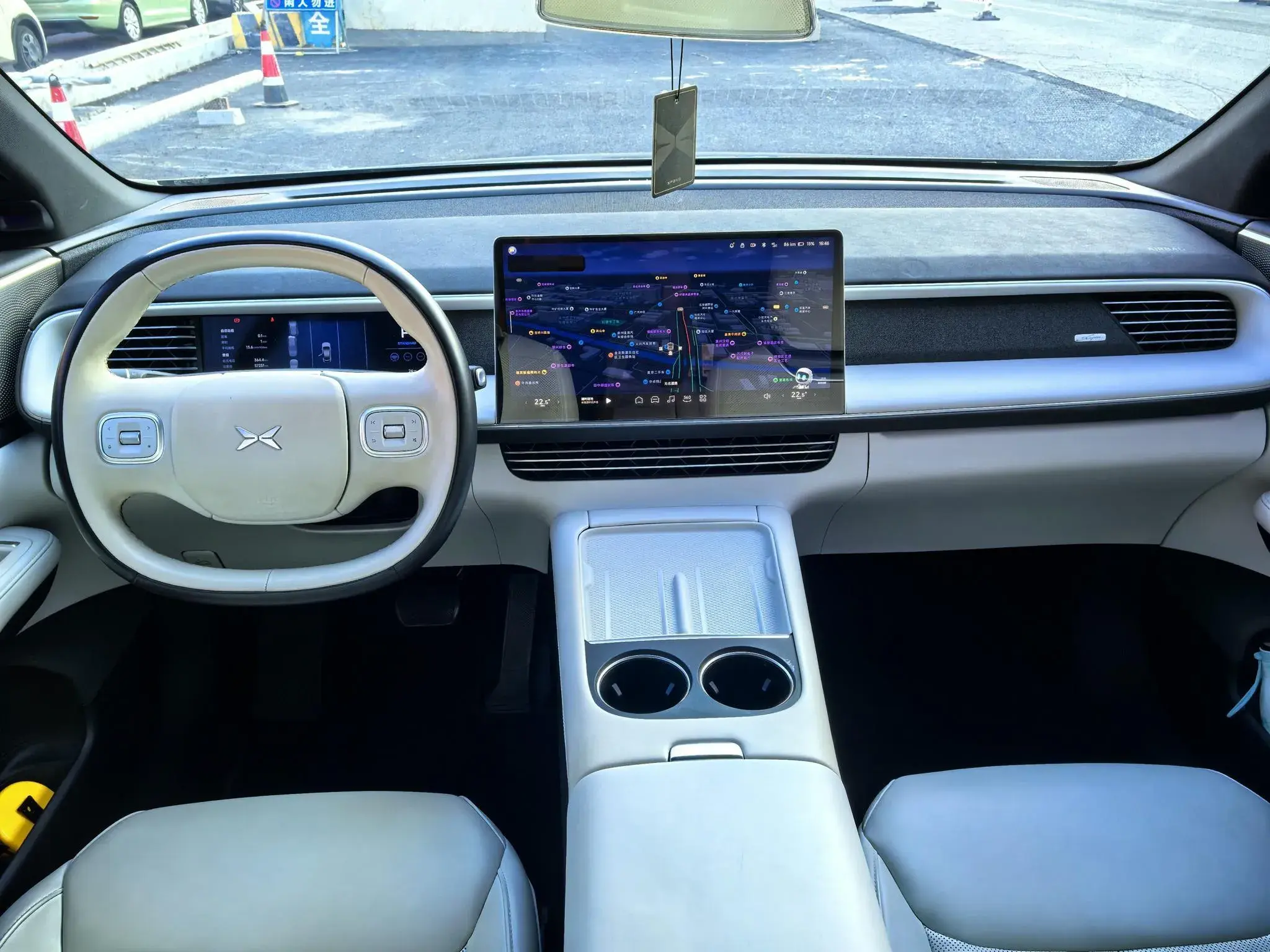 2023 XPENG G6 thumbnail 4