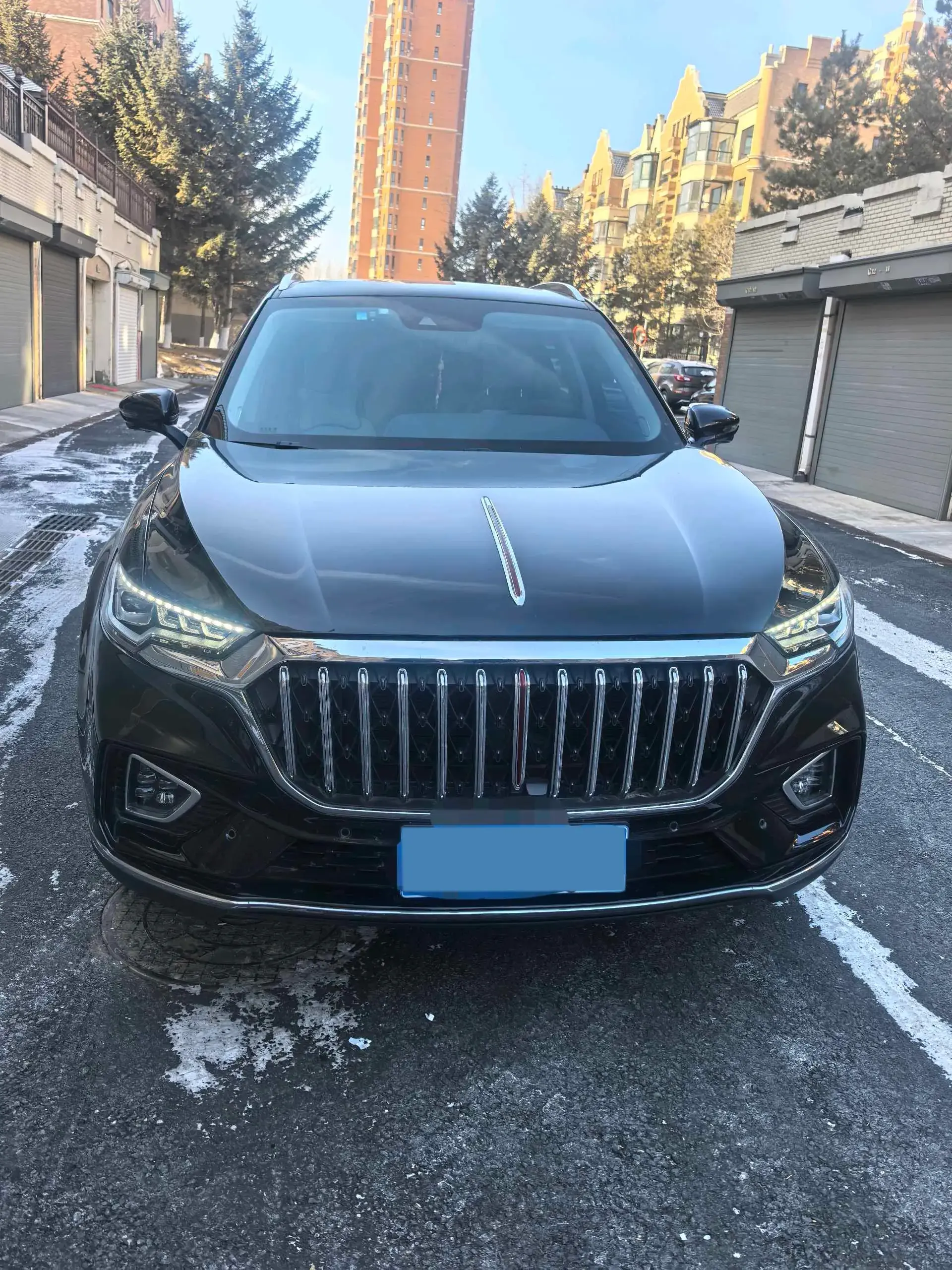 2022 HONGQI HS5 thumbnail 2