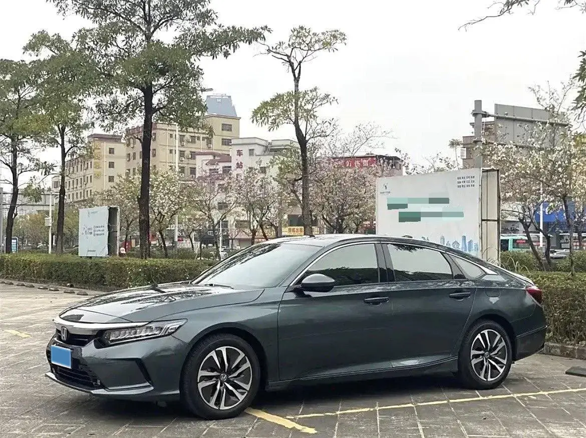 2022 Honda Inspire 2.0L 146HP L4 E-CVT Hybrid