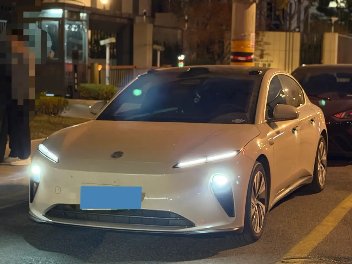 2022 NIO ES6 BEV 75KWH