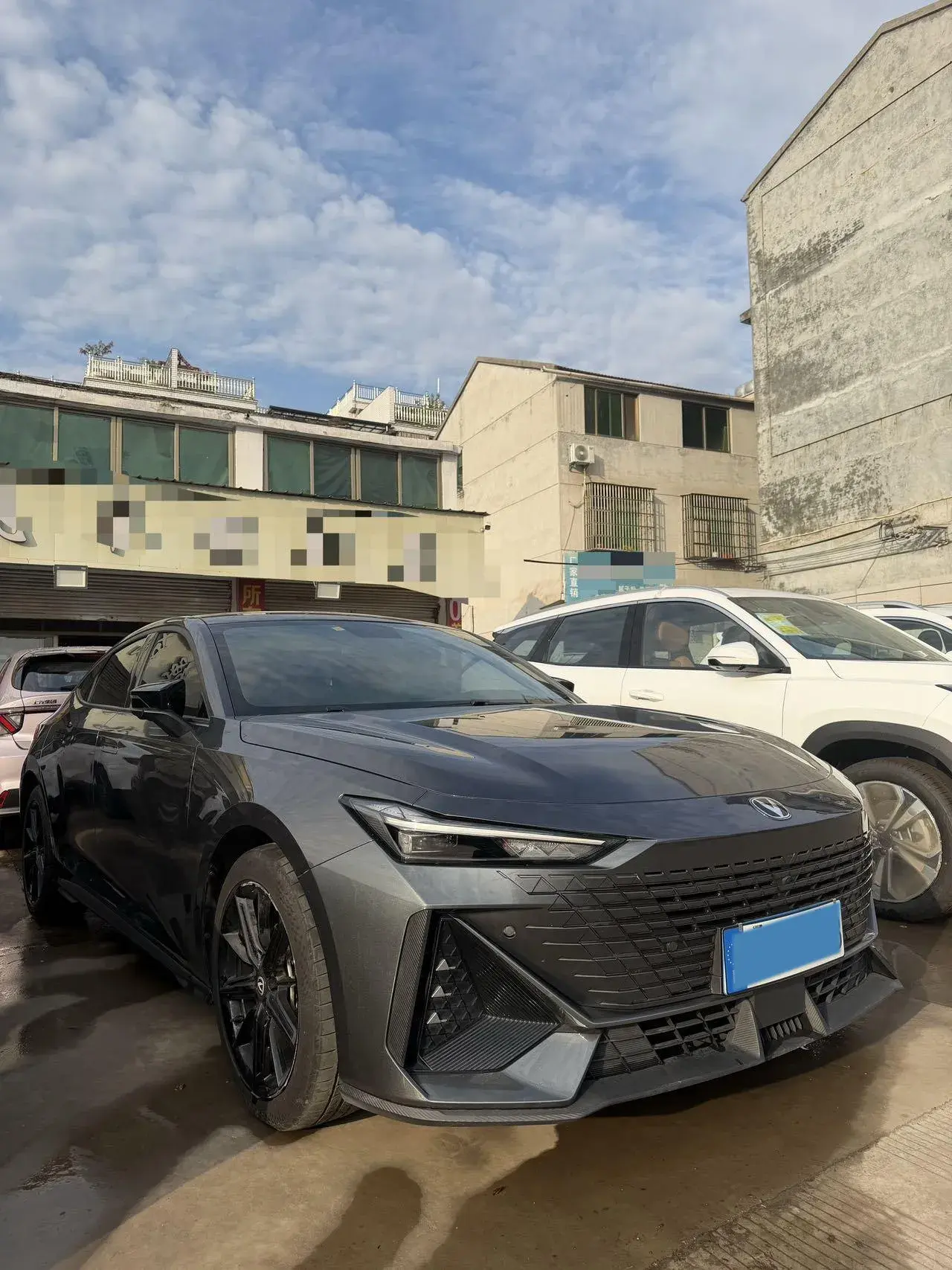 2022 CHANGAN UNI-V thumbnail 2