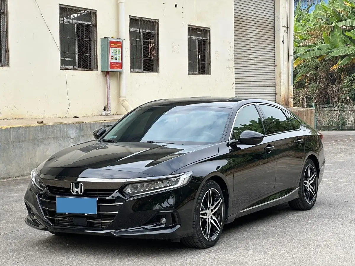 2022 Honda Accord 1.5T 194HP L4 CVT