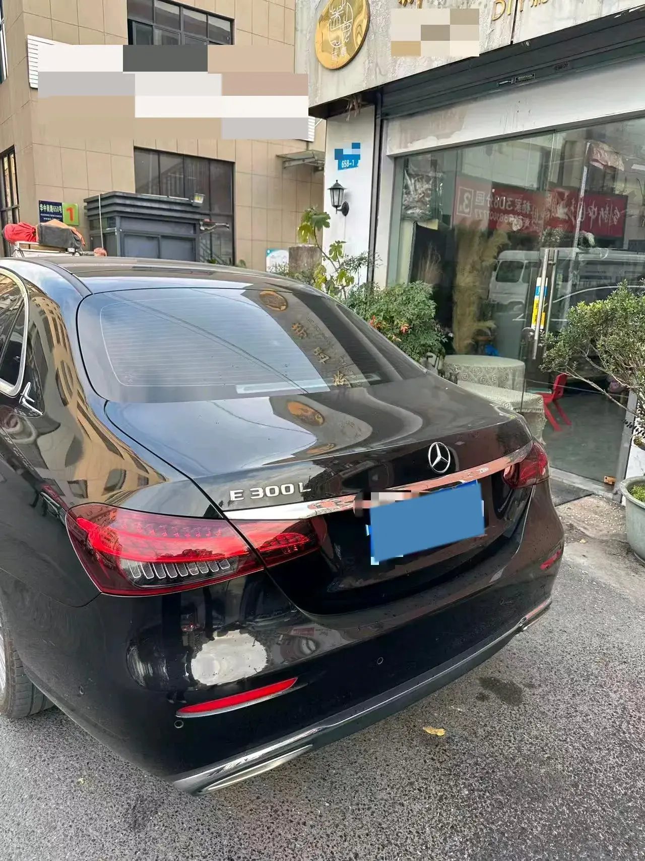 2023 MERCEDES-BENZ E thumbnail 3