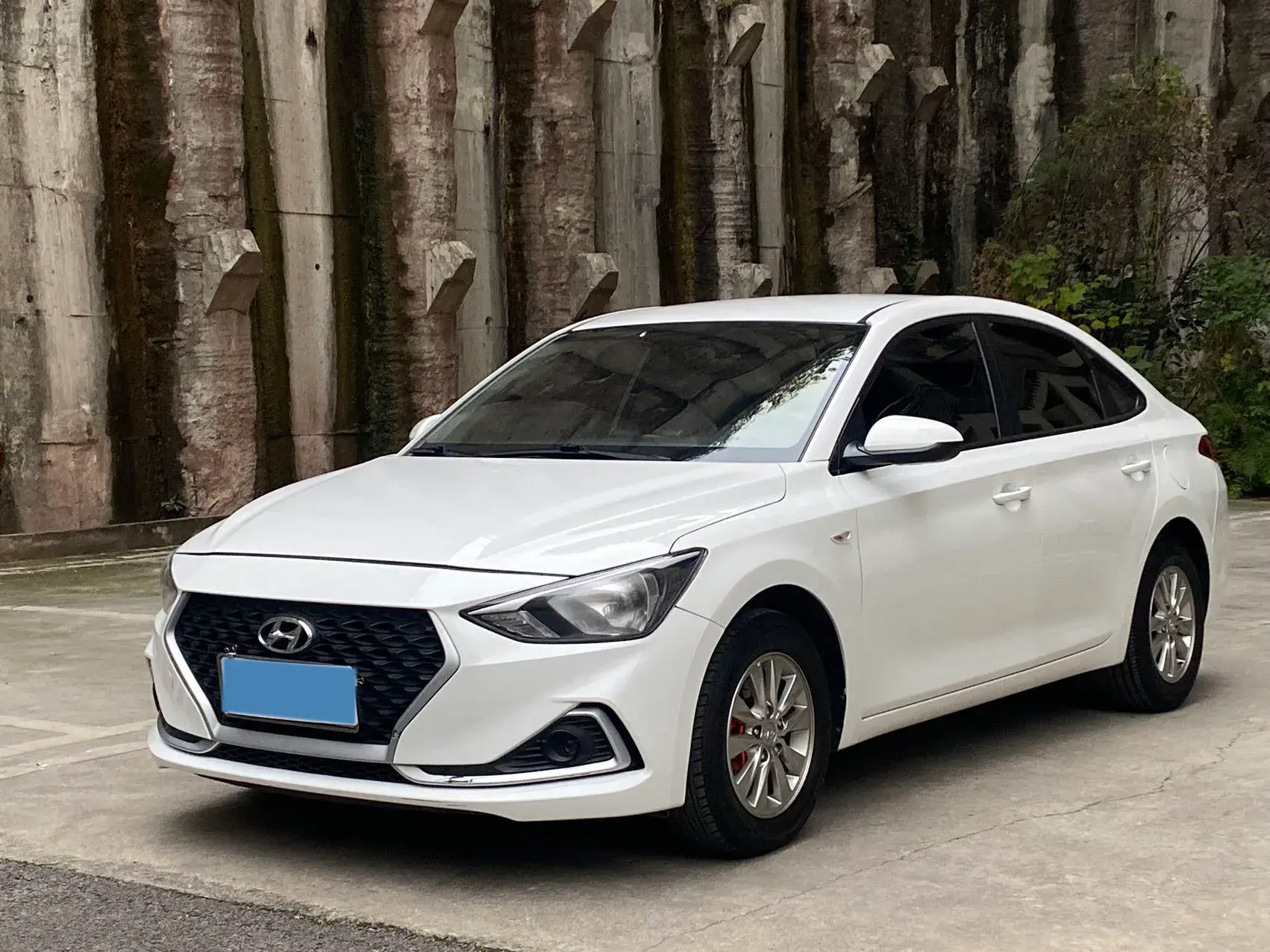 2018 HYUNDAI CELESTA view 1