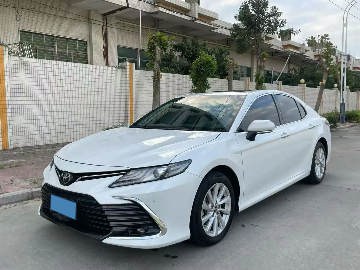 2023 TOYOTA CAMRY view 1