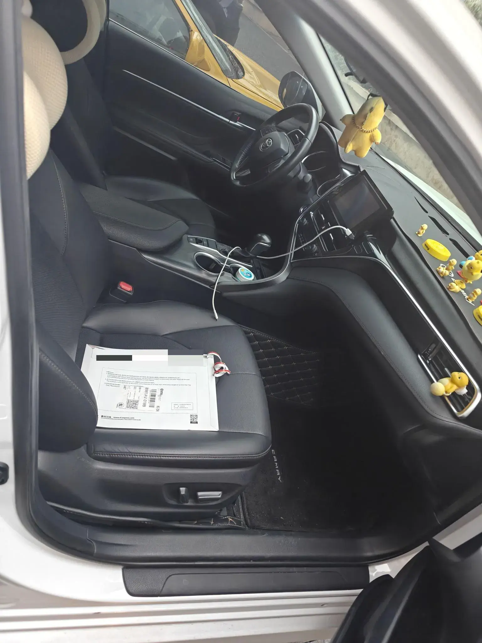 2023 TOYOTA CAMRY thumbnail 2