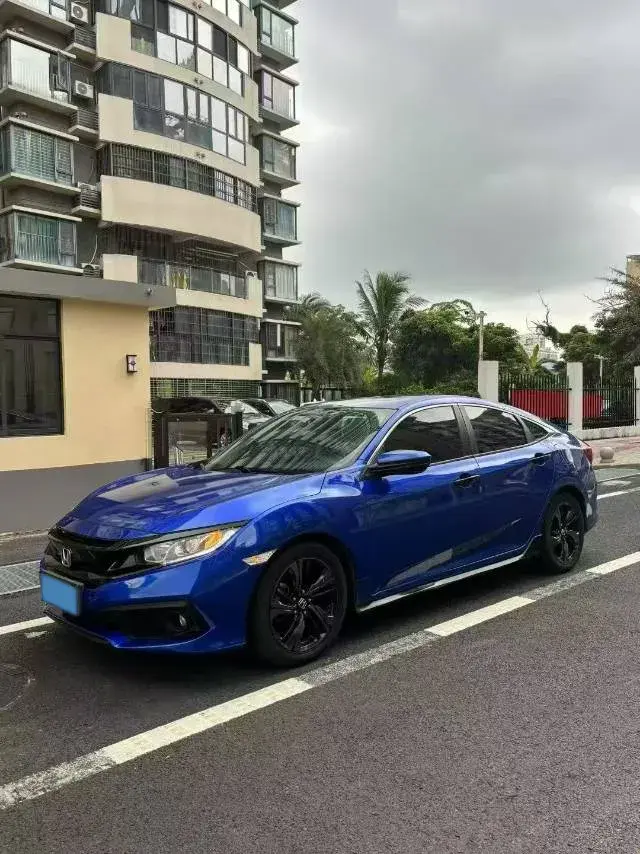 2019 Honda Civic 1.5T 177HP L4 CVT
