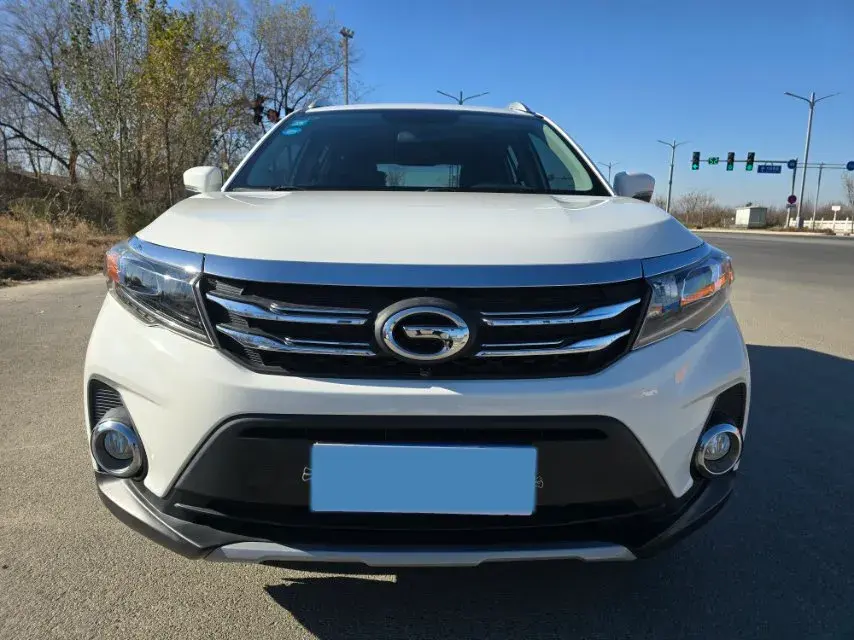 2019 GAC TRUMPCHI thumbnail 3