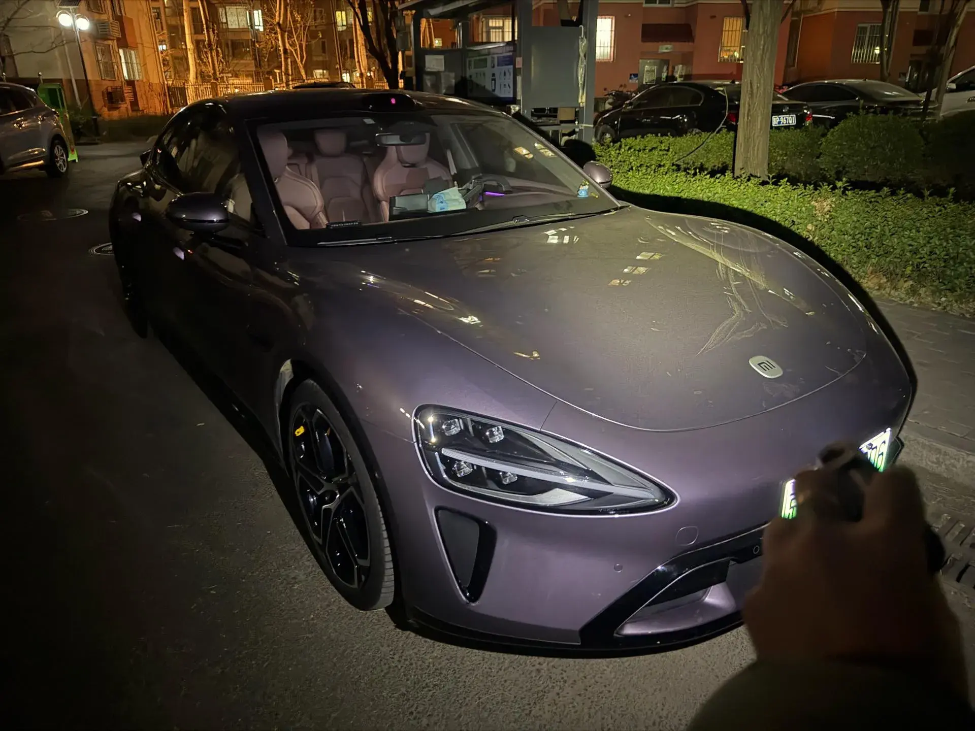 2024 MI SU7 thumbnail 3