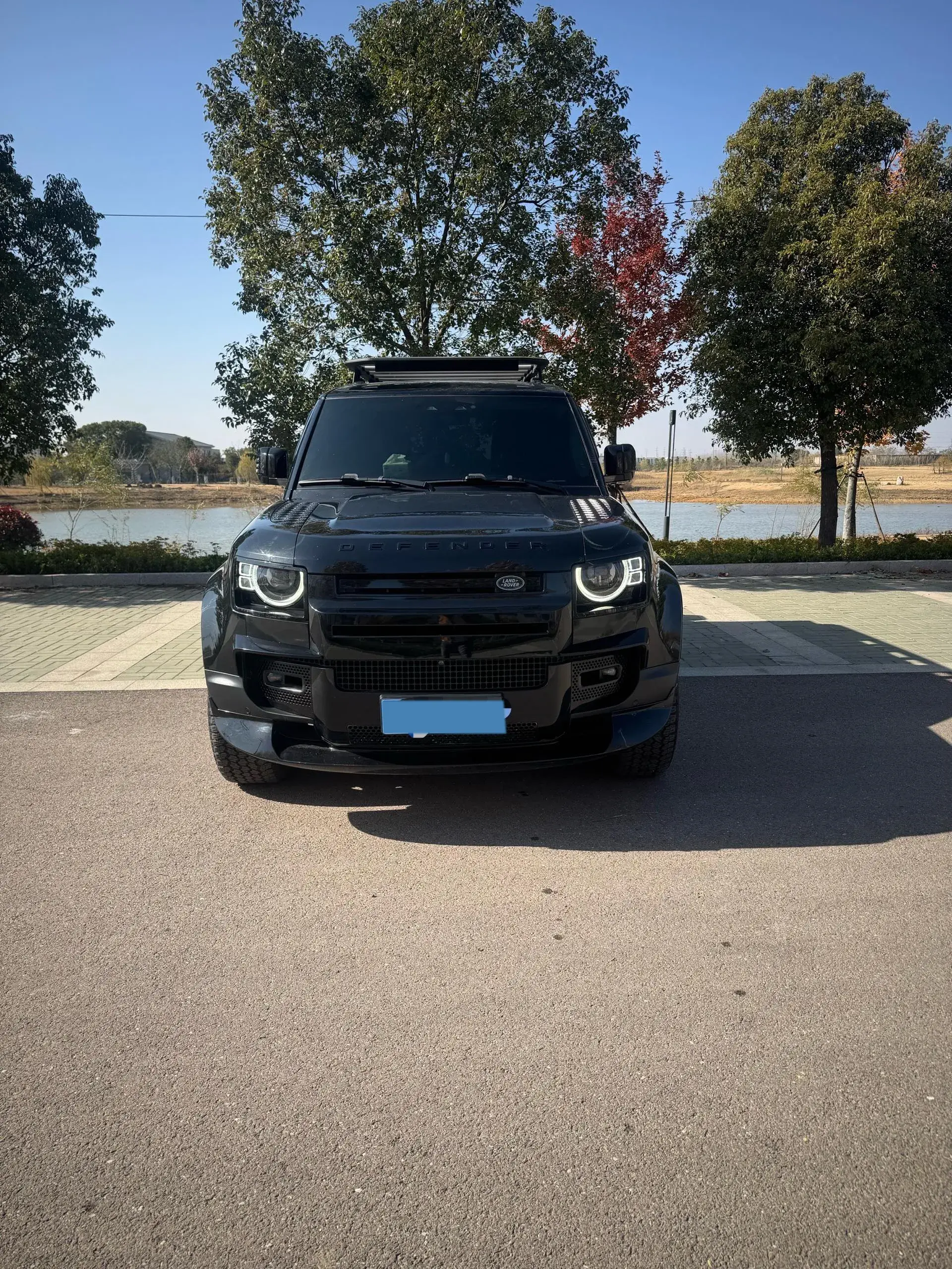 2022 LAND ROVER thumbnail 2