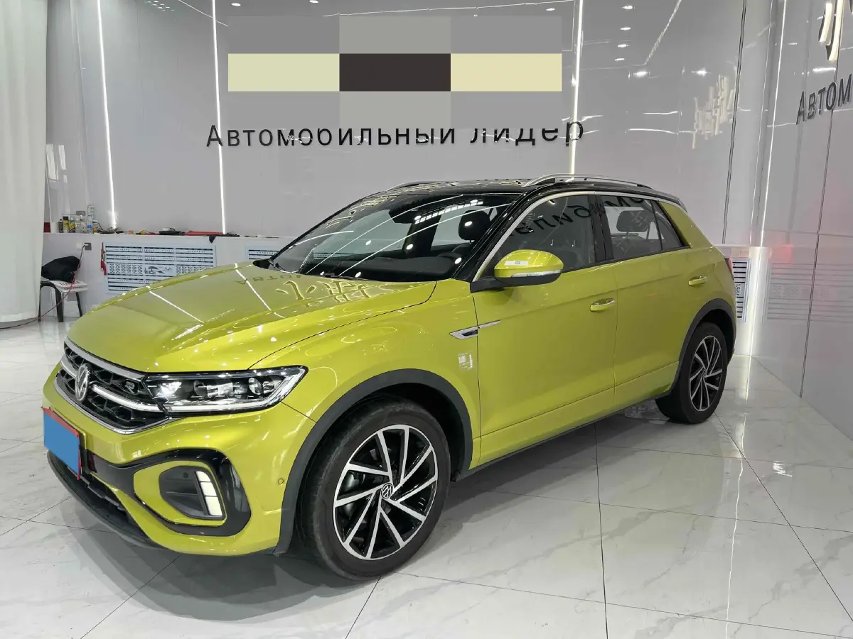 2023 Volkswagen T-Roc 1.5T 160HP L4 7DCT