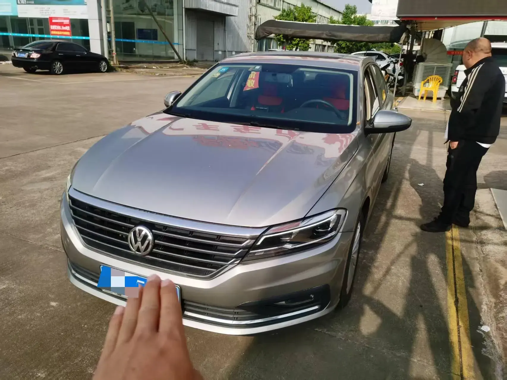 2019 VOLKSWAGEN LAVIDA view 1