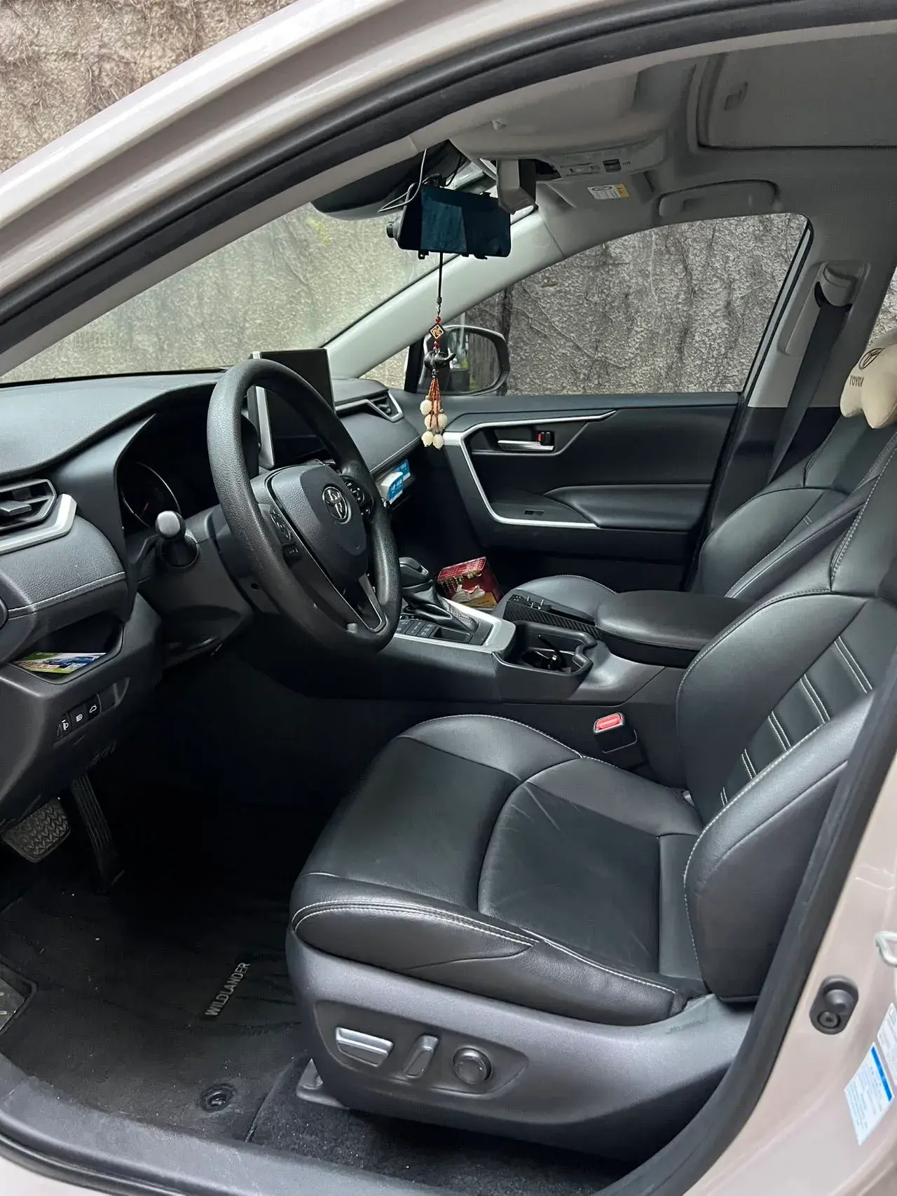 2020 TOYOTA WILDLANDER thumbnail 4