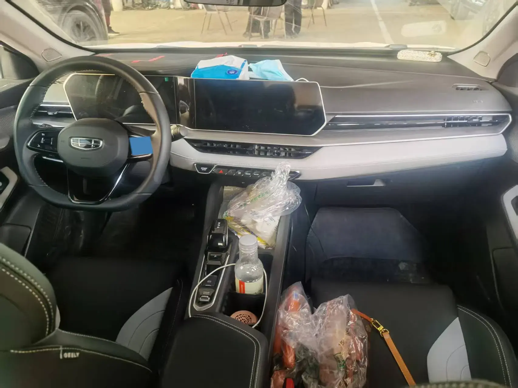 2024 GEELY BINRAY thumbnail 2