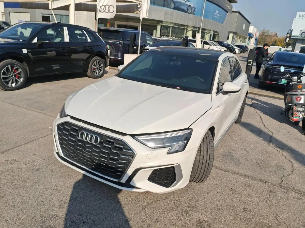 2022 Audi A3 1.4T 150HP L4 7DCT