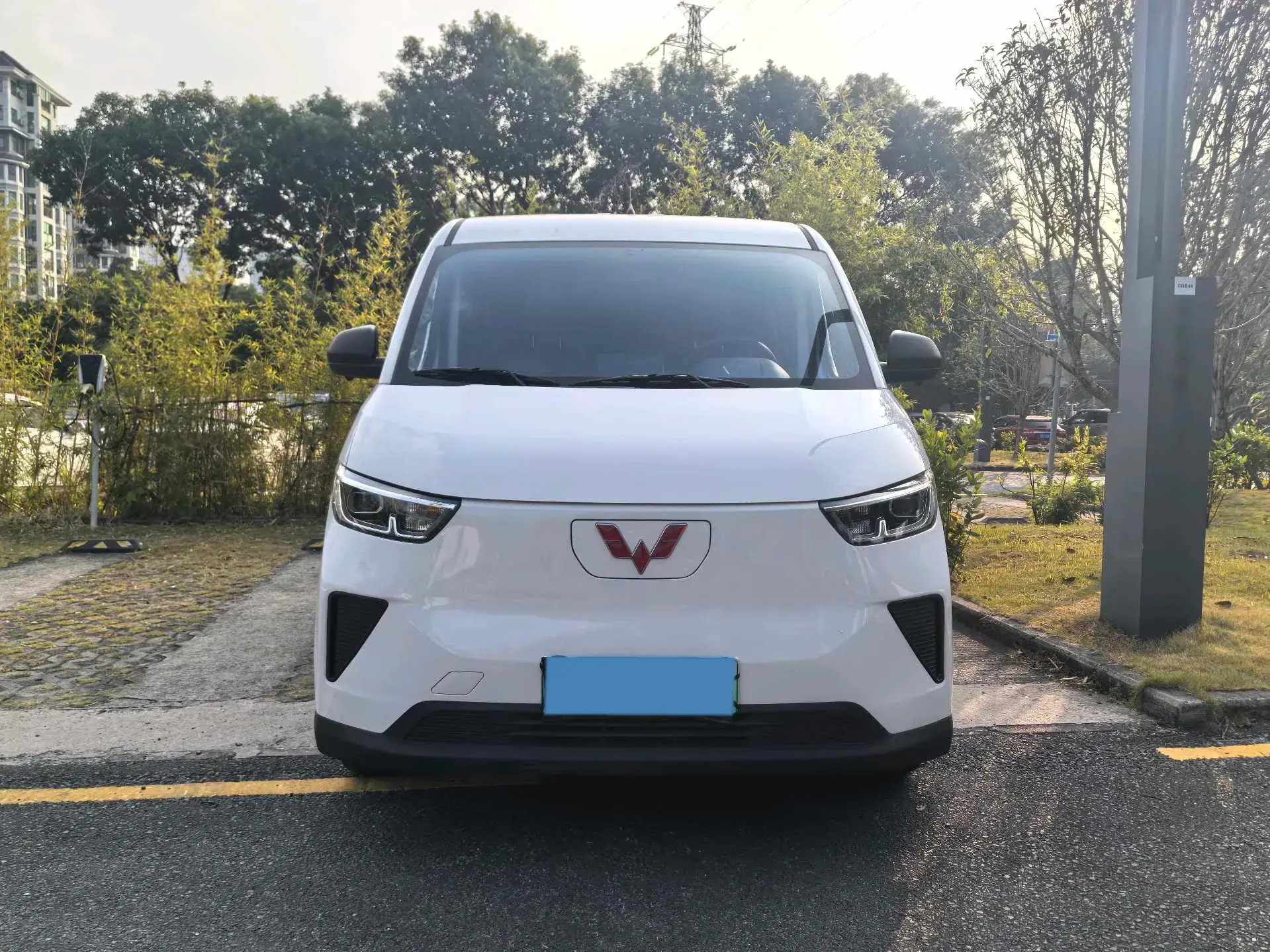 2024 WULING YANGGUANG thumbnail 3
