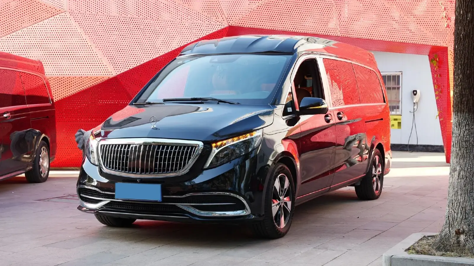 2021 Mercedes-Benz V Class 2.0T 211HP L4 9AT