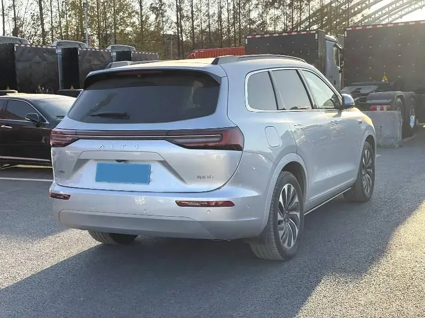 2024 AITO AITO M7 1.5T 152HP L4 REEV 40KWH,autocango,china used car exporter,china ev exporter,chinese used car exporter,chinese used ev exporter
