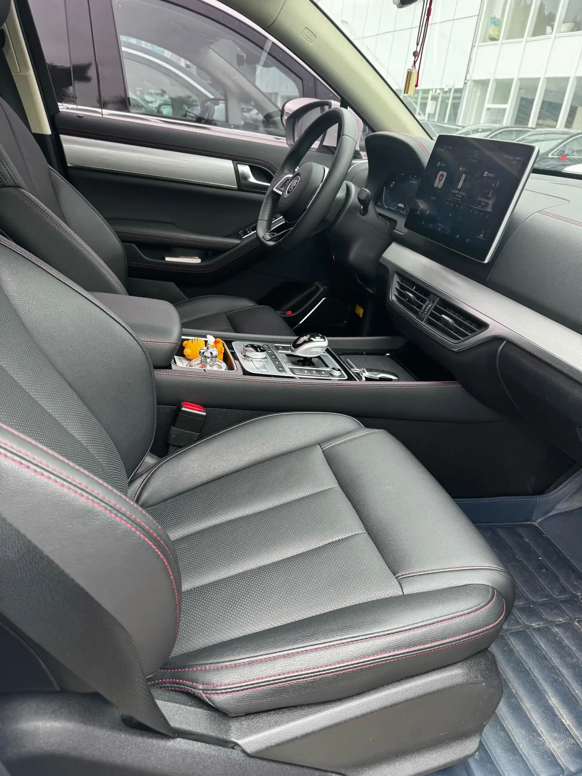 2018 BYD TANG thumbnail 4