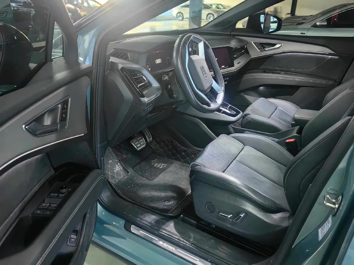 2022 Audi Q5 e-tron BEV 83.4KWH,autocango,china used car exporter,china ev exporter,chinese used car exporter,chinese used ev exporter