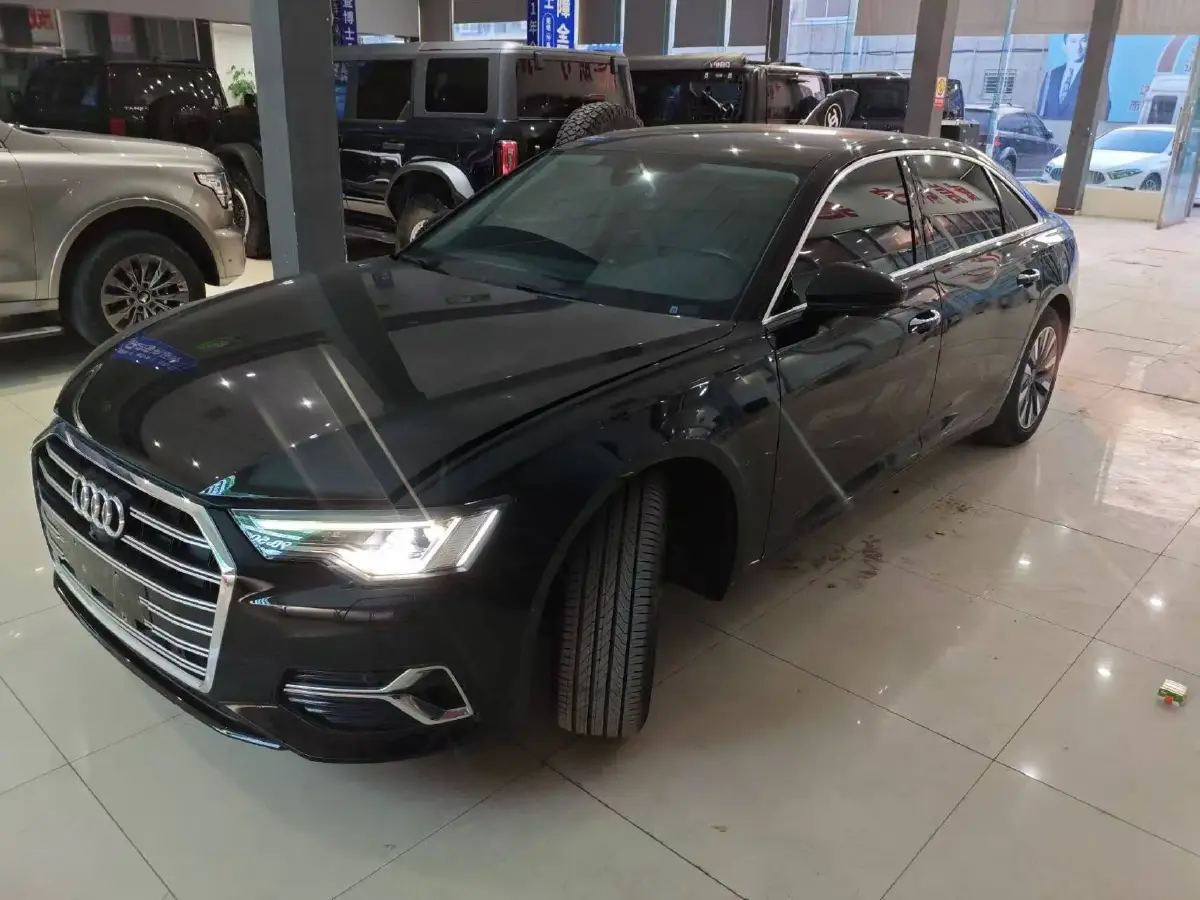 2024 Audi A6L 2.0T 245HP L4 7DCT