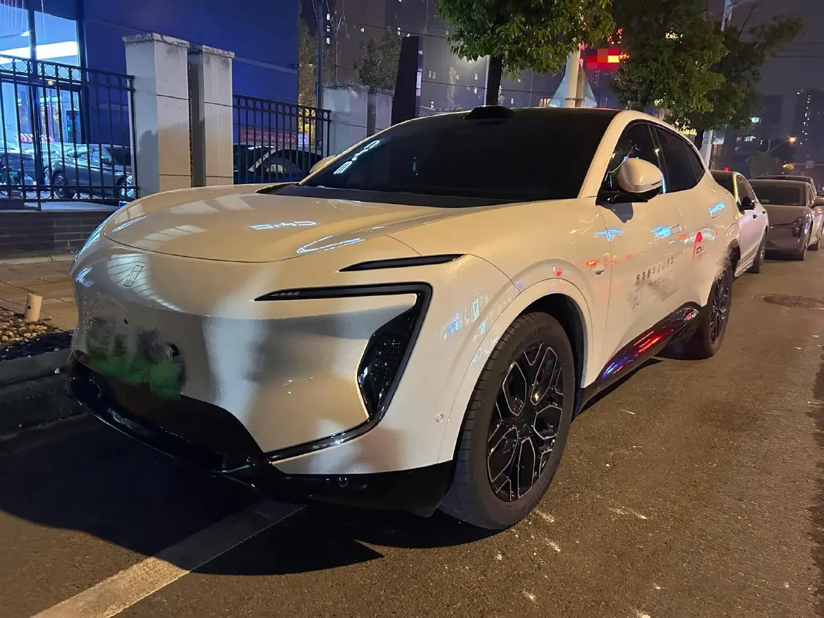 2024 Avatr 07 BEV 82.16KWH