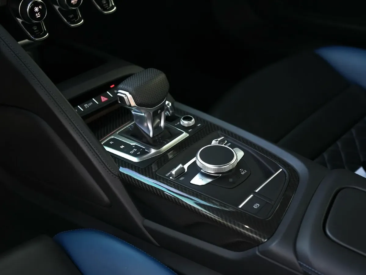 2021 Audi R8 5.2L 620HP V10 7DCT,autocango,china used car exporter,china ev exporter,chinese used car exporter,chinese used ev exporter