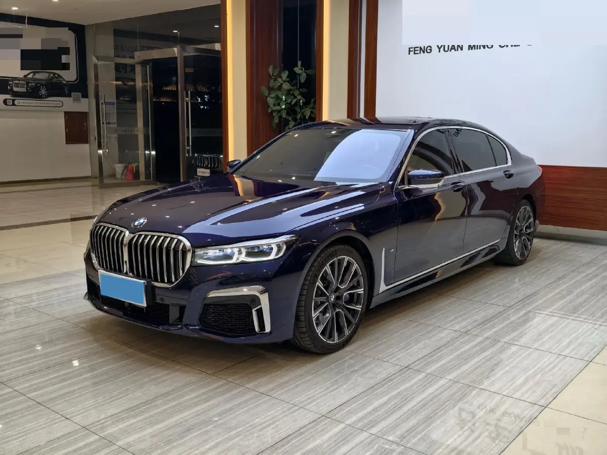 2019 BMW 7 Series 3.0T 340HP L6 8AT