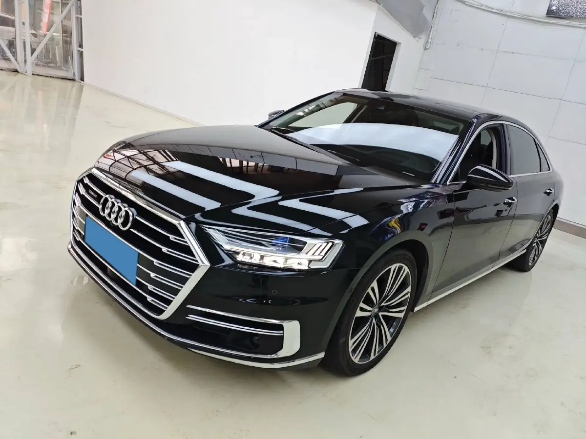 2019 Audi A8 3.0T 340HP V6 8AT